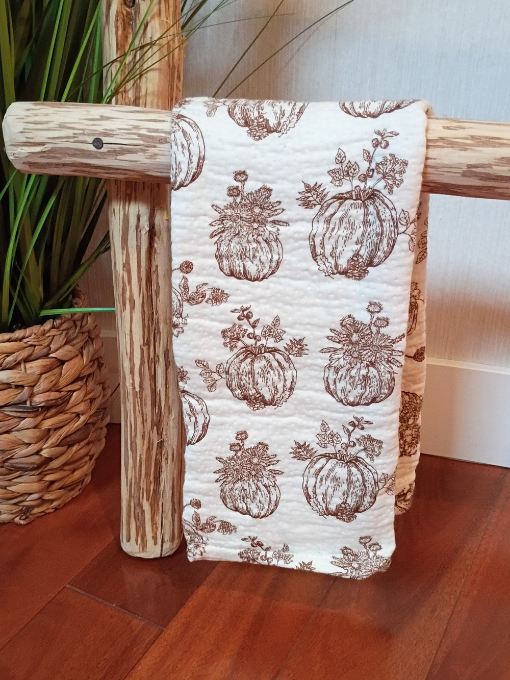 Nicole Miller Cream Kitchen Towel with Brown Pumpkin Print